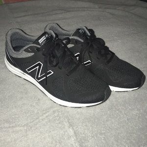 New Balance Women's 635v2 Cushioning